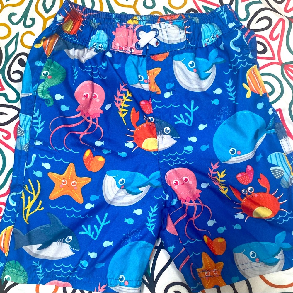 BOYS SWIM TRUNKS 4T 🏖💙